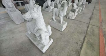 青海芝麻白雕刻 十二生肖 异形雕刻