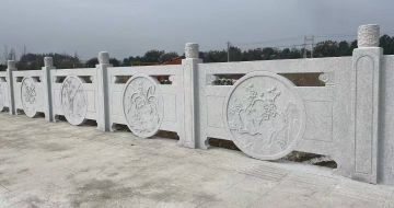 青海芝麻白河道栏杆 石材栏杆