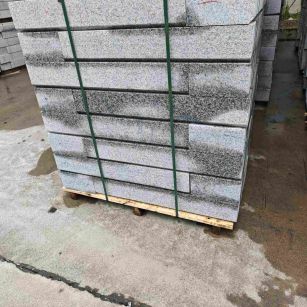 青海芙蓉白路牙石，马路牙子